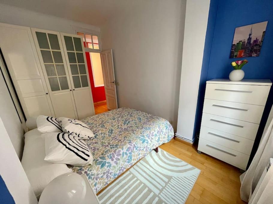 Acogedor Apartamento En Zaragoza Exterior photo